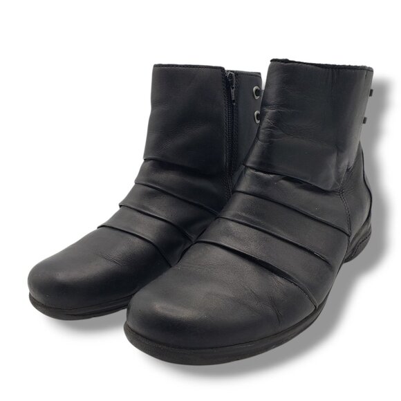 Clarks Collection Christine Tilt Boots Womens 9.5 Wide Black Leather Ankle Zip - Picture 4 of 9